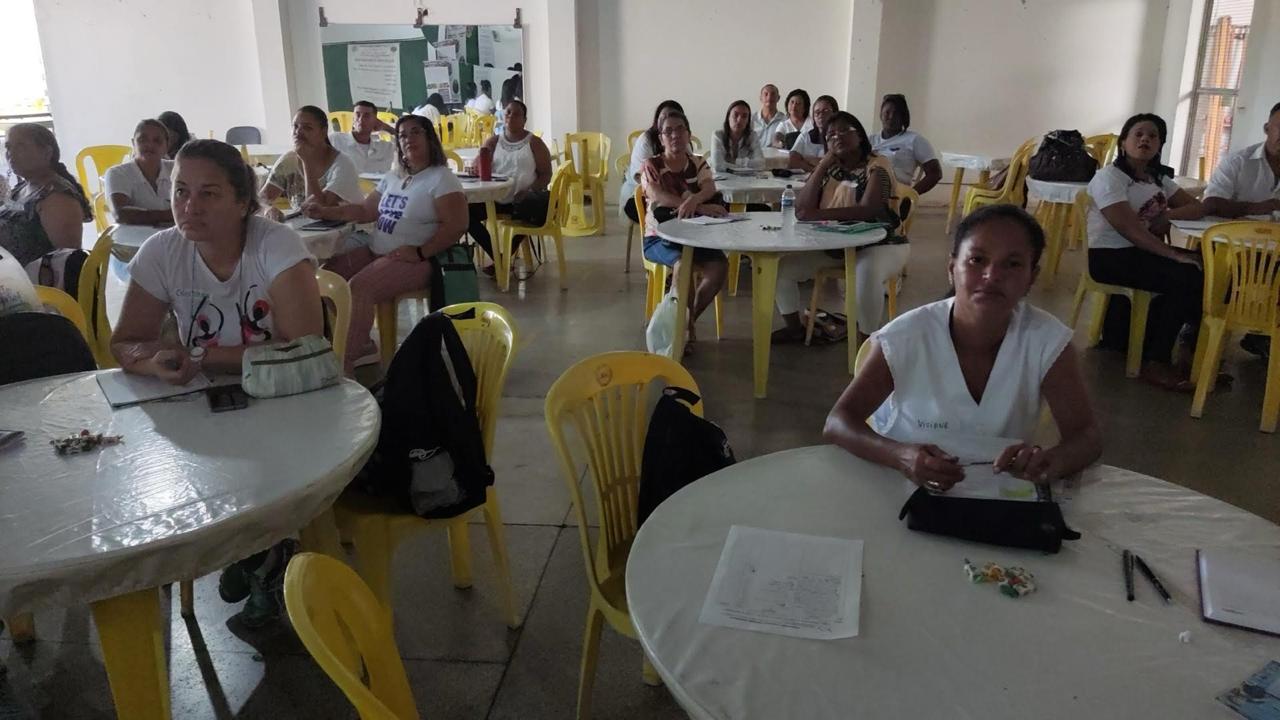 Aulas teóricas em turma